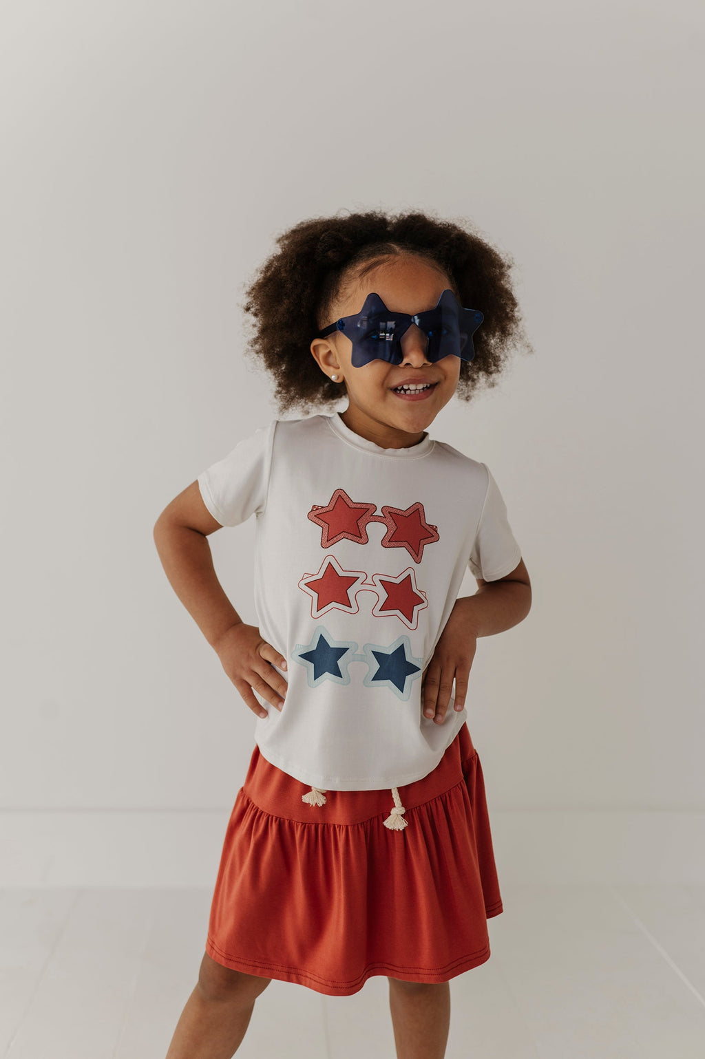 Girl's Short Sleeve Tee in Shades